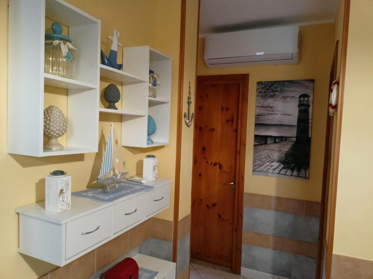 Villetta Poesia 50 M Dal Mare Con Giardino E Parcheggio Torre dell'Orso Exterior foto